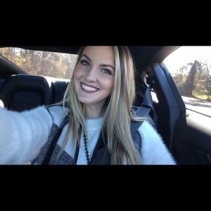 Meet your Posher, Tori